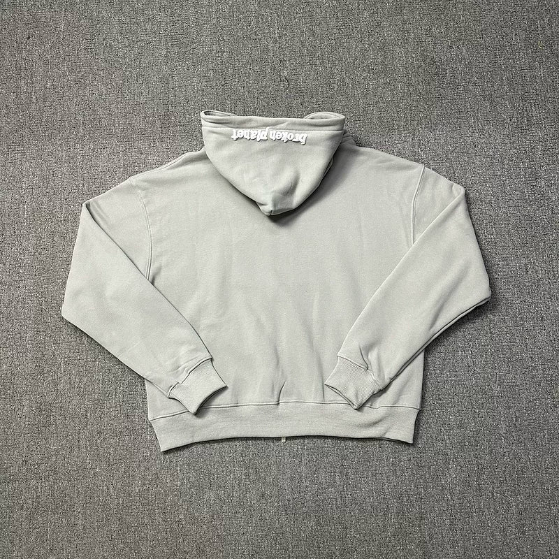 BROKEN PLANET is a niche European and American fashion brand with foam printing, loose cotton hoodie, zipper, hooded jacket, FOG