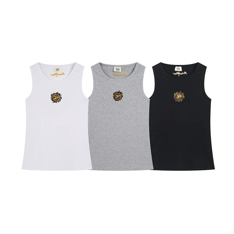Broken Planet, a niche European and American fashion brand with embroidered logo, sports and casual tight fitting sleeveless vest sweatshirt for men