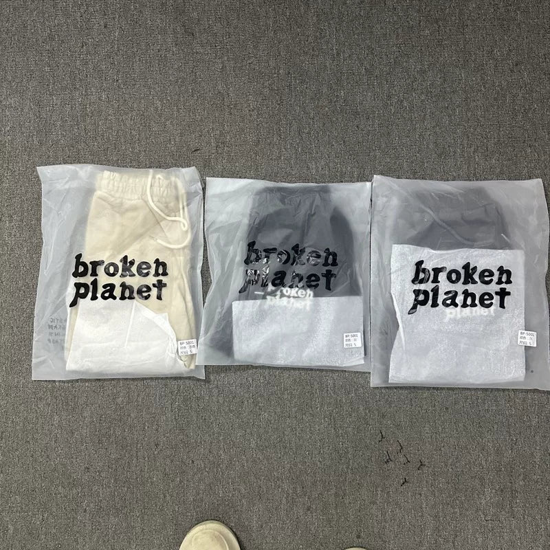 Broken planet shorts unisex high street trendy letter foam printed drawstring five quarter shorts