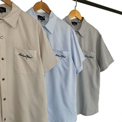 Broken Planet, a niche European and American fashion brand, features summer letter logos embroidered with loose stripes and short sleeved shirts